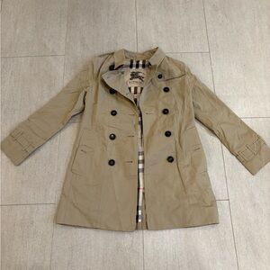 Burberry The Mini Sandringham girls’ trench coat size 10Y